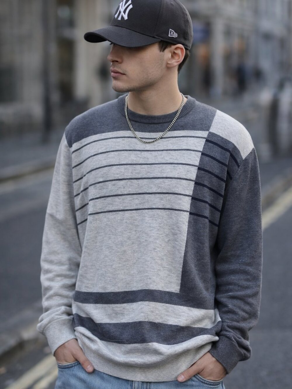 DKNY Mens Striped Crewneck Sweater Grey Navy Knit Pullover Casual Y2K Size M